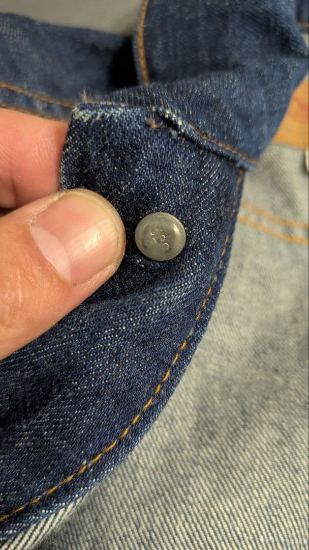 リーバイス　70505 e 44 ケアタグ　ボタン裏529　移行期