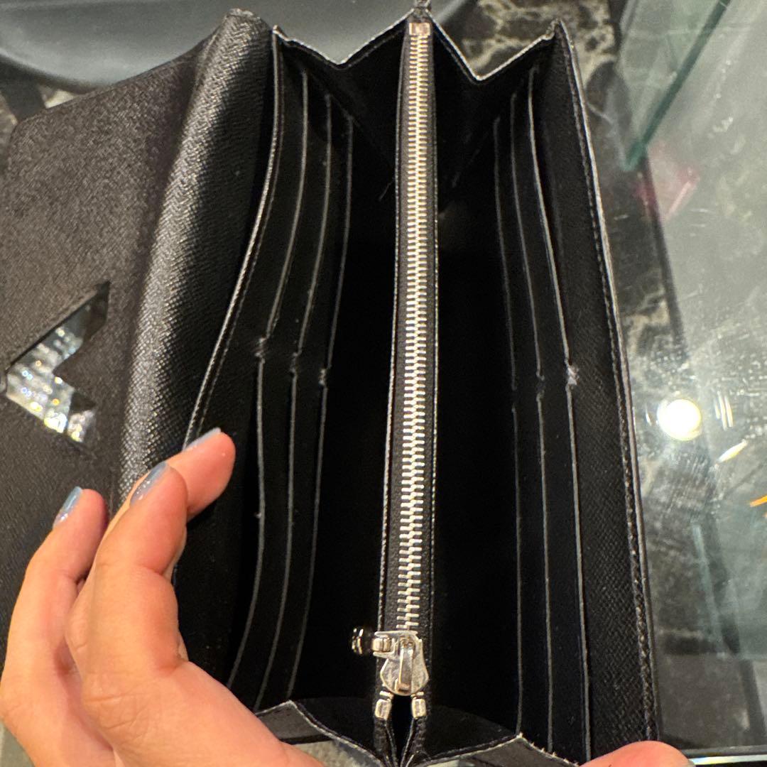 【訳あり】【レア】LOUIS VUITTON 長財布 エピレザー