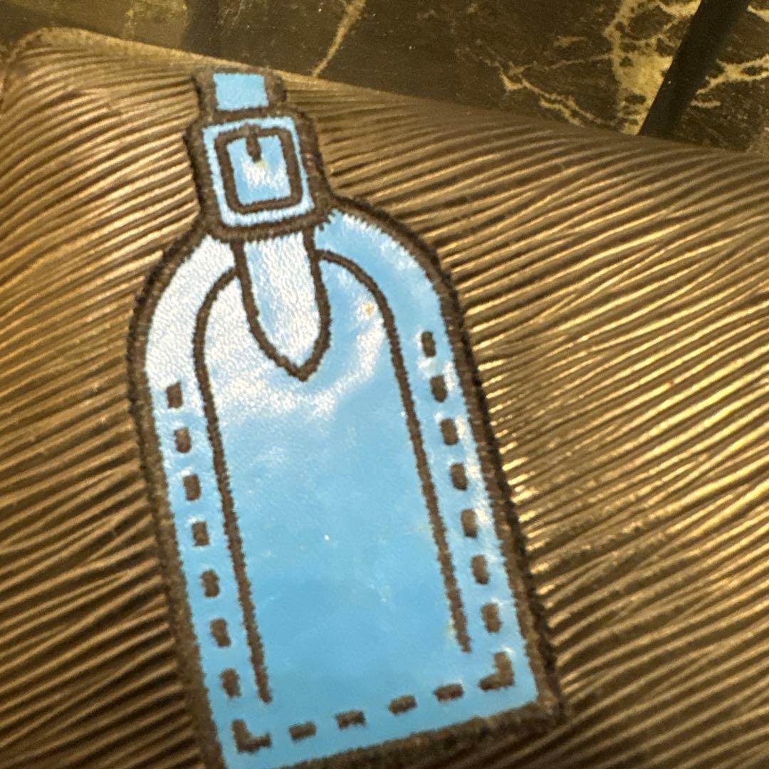 【訳あり】【レア】LOUIS VUITTON 長財布 エピレザー