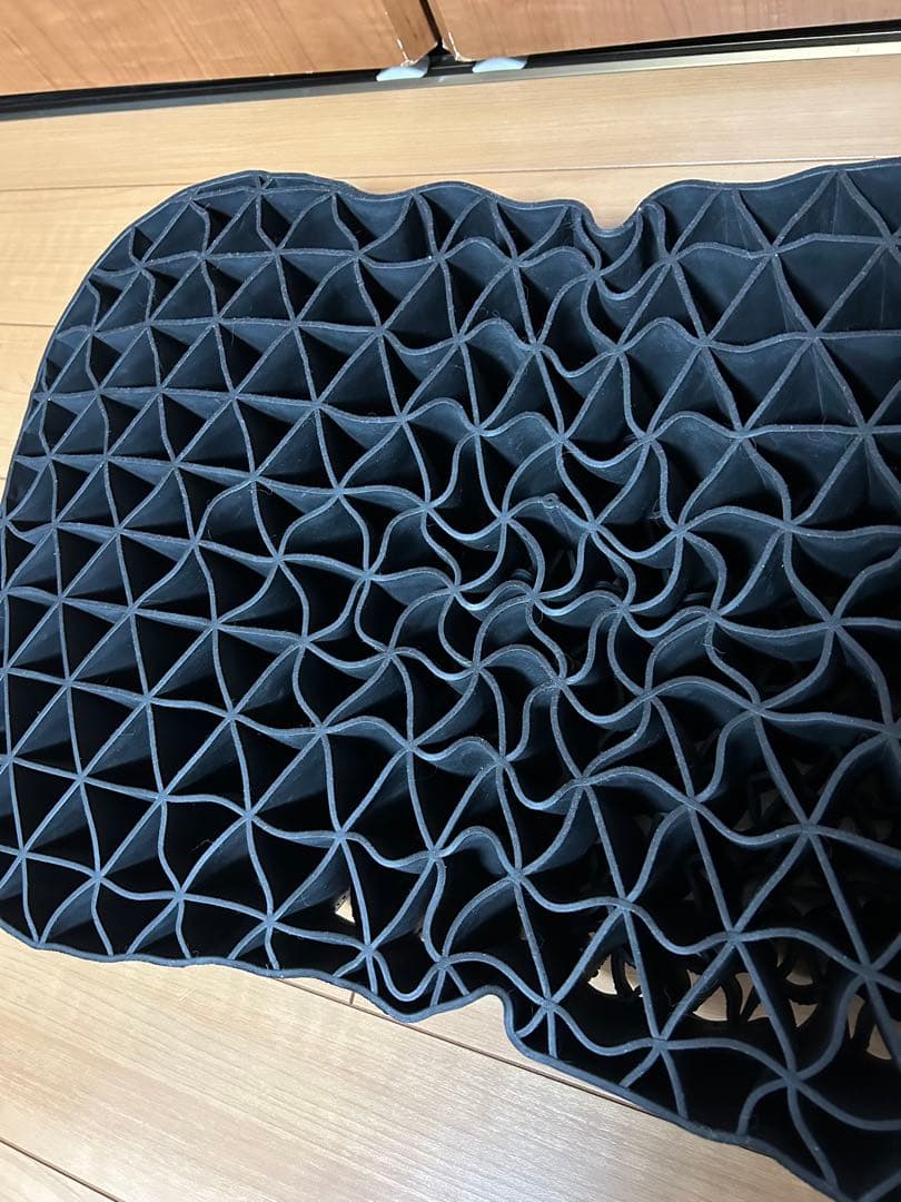 ヒツジのいらない枕　プレミアムブラックレーベル