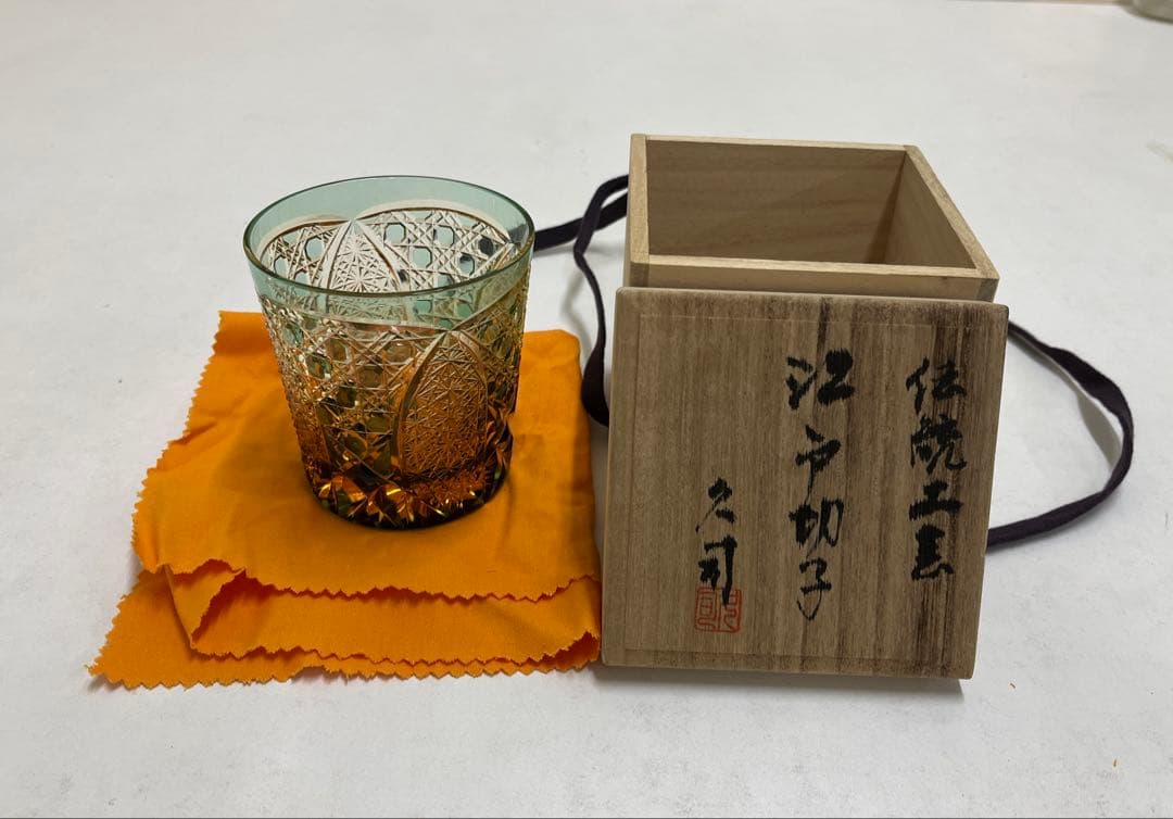南端久司作 江戸切子 菊繋ぎに籠目紋 桐箱 クリスタル - メルカリ