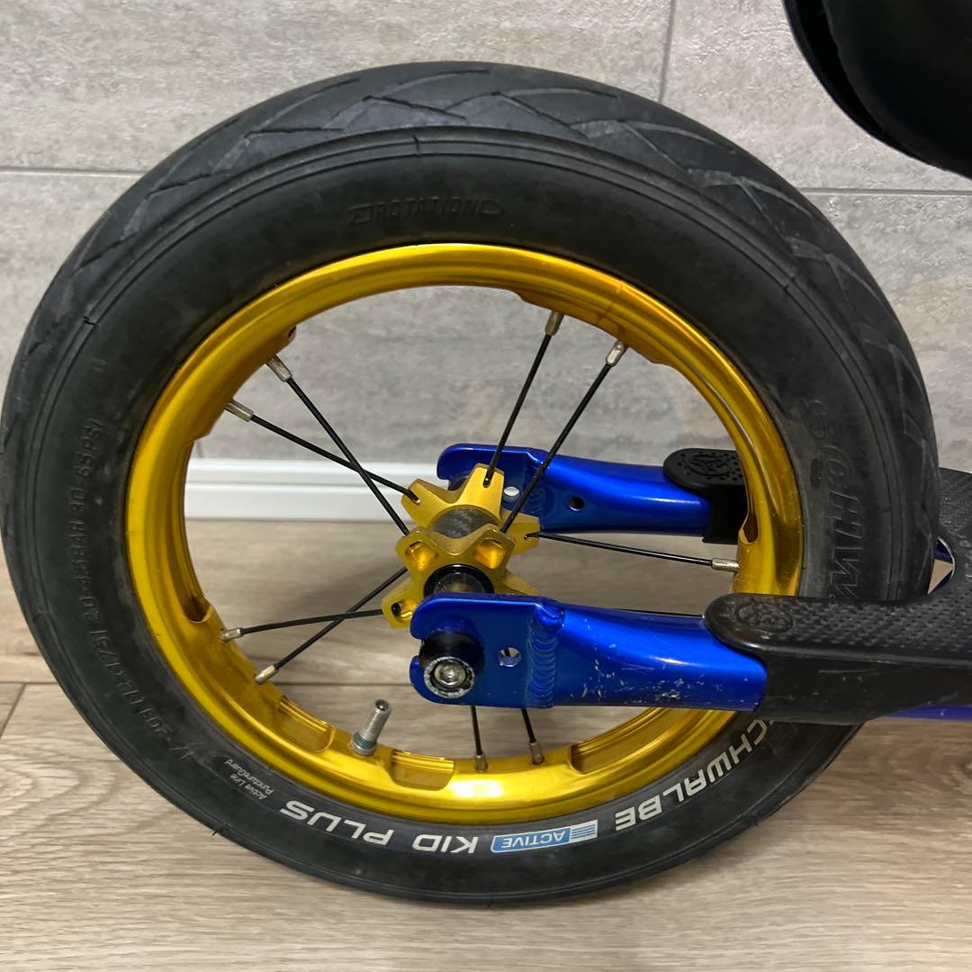 デ*や様 日本正規品　ストライダーSTRIDERPRO 青✖︎金　美品　レース用