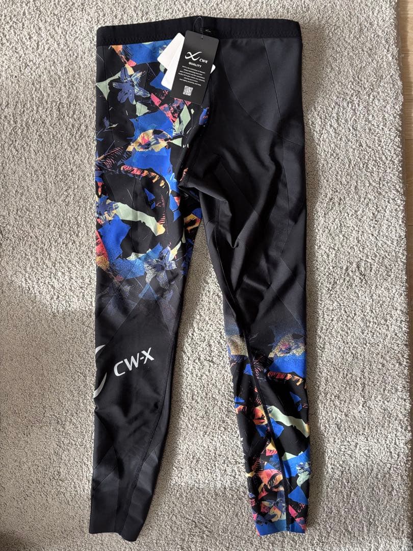 ワコールCW-X トレーニングタイツ Mサイズ　HZO699