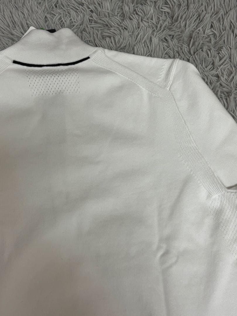 BOSS ハーフジップニット　トレーナー　新品未使用