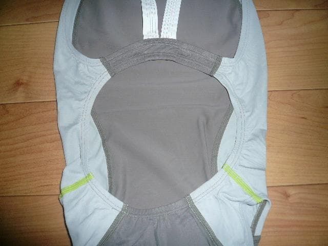 【SPEEDO】貴重な灰カラー！ファーストスキン FS２ 競泳水着 ハイレグ