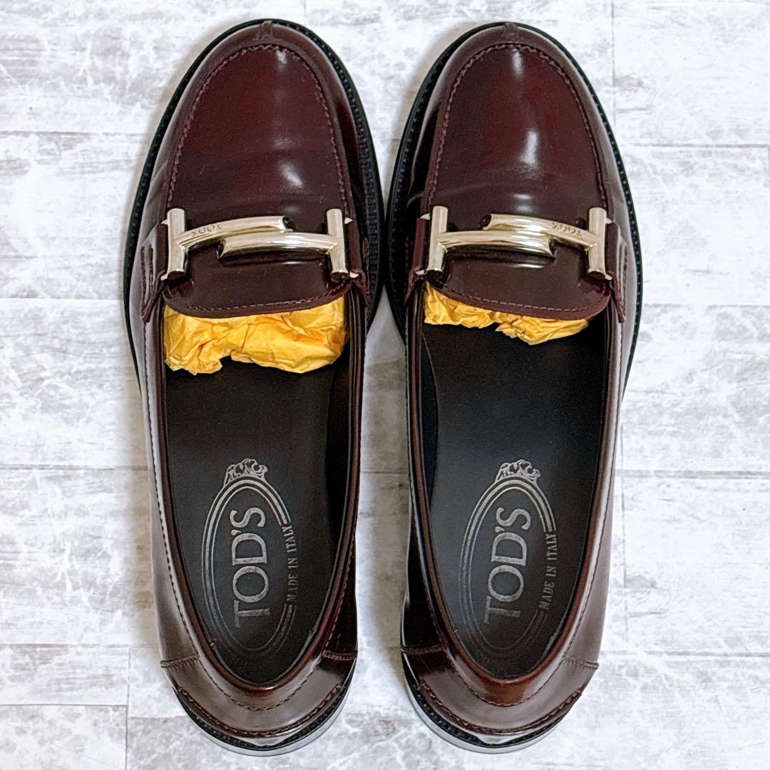 極美品✨トッズ ダブルT ローファー 35.5 22.5cm シルバー金具 濃茶