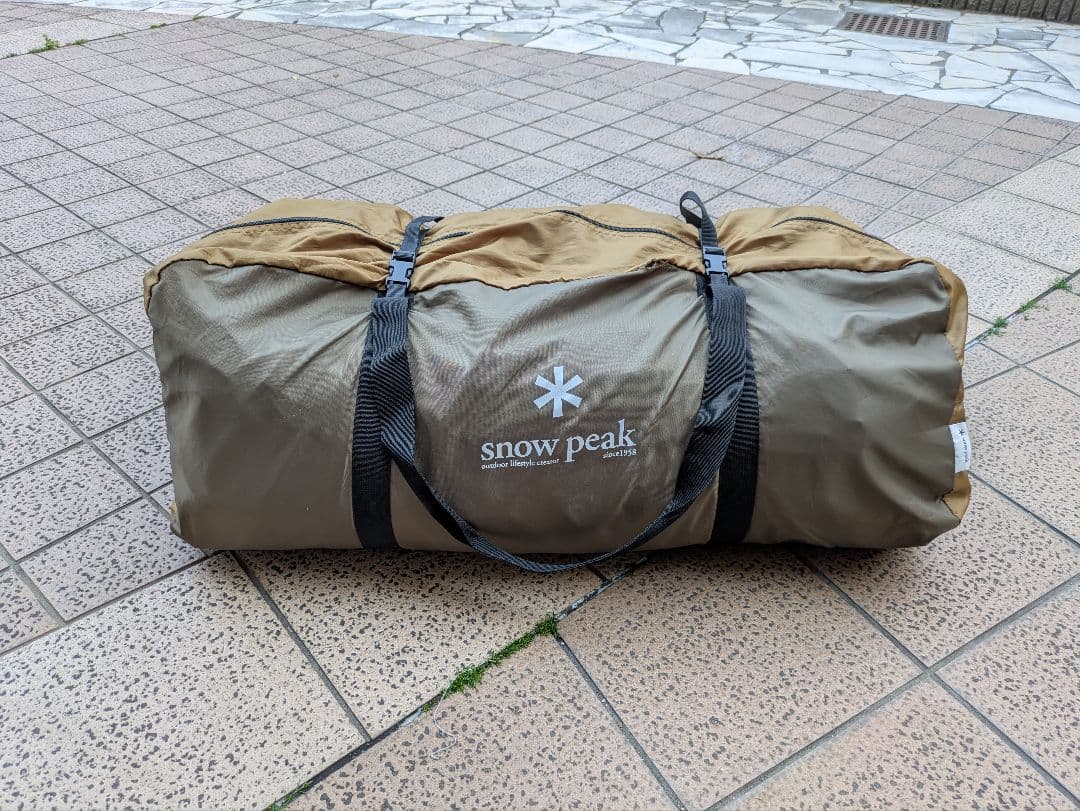 スノーピーク エントリー2ルームエルフィールド　跳ね上げポール付