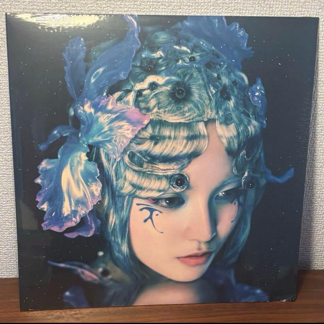 XG AWE The first HOWL US 限定 Vinyl JURIA