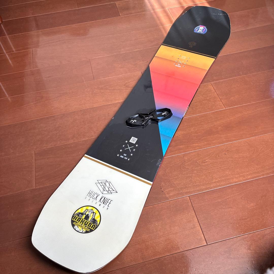 ジュニア用　ハックナイフ　130cm SALOMON スノーボード板　カバー付き