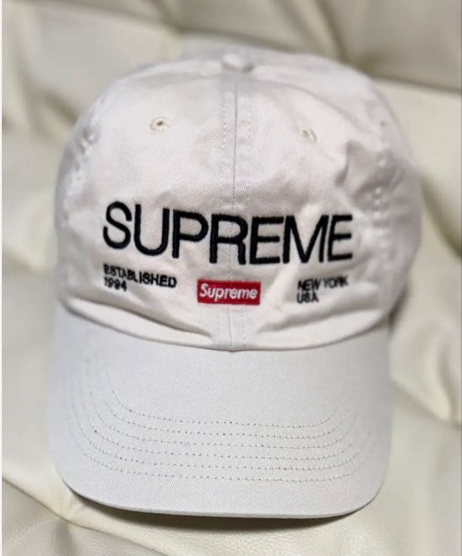 美品Supreme ホワイトキャップ