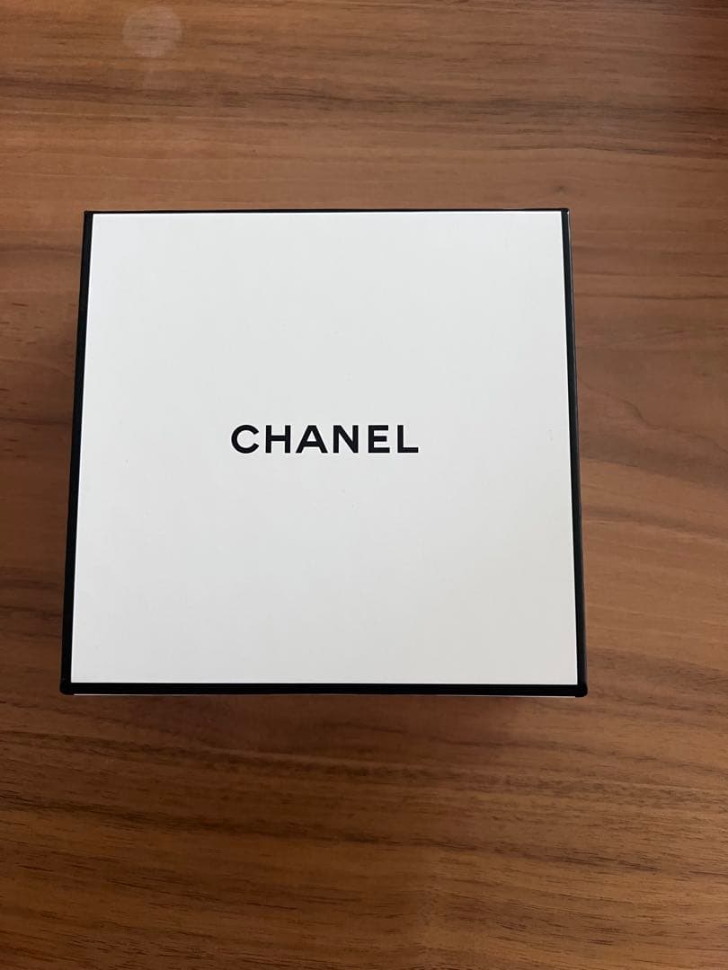 未開封シャネル チャンス オー スプランディド オードゥ パルファム 100ml