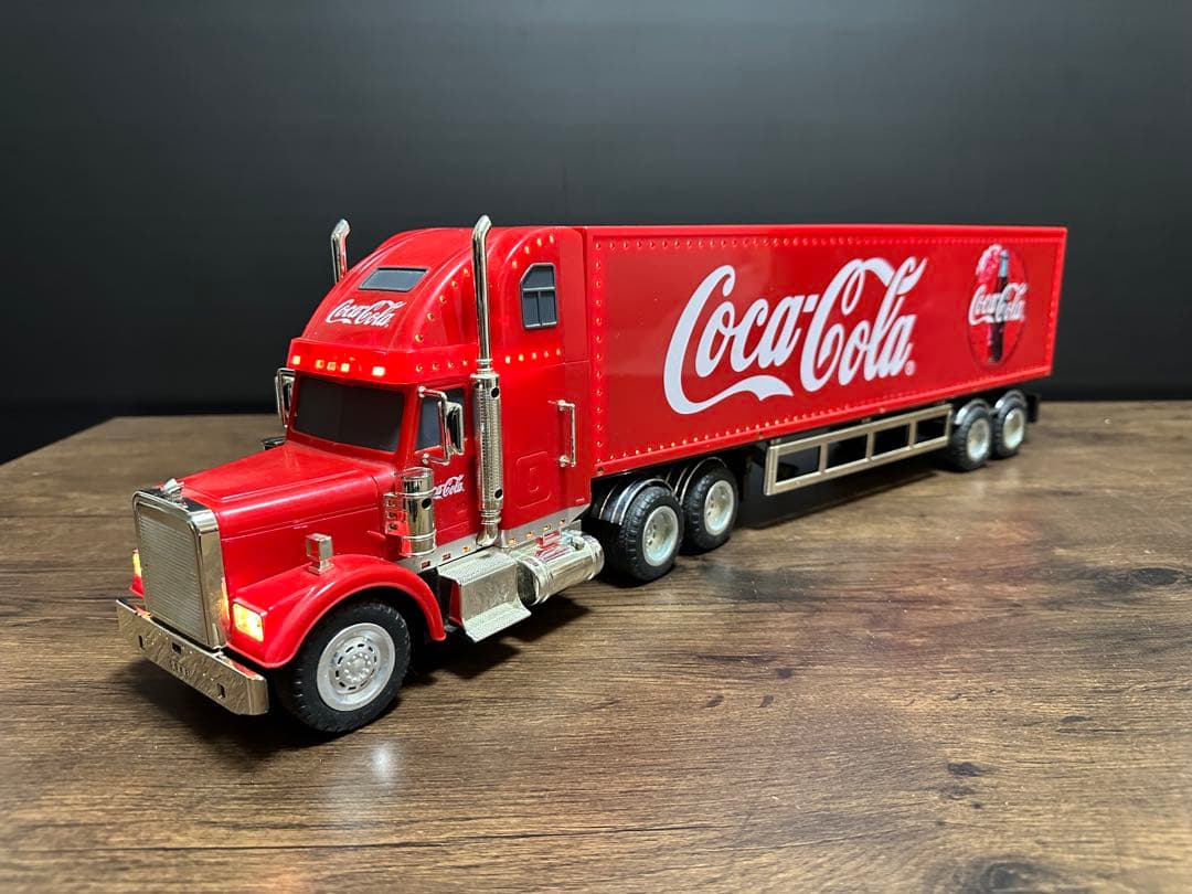 希少　Coca-Cola Truck ラジオコントロールトレーラー　非売品