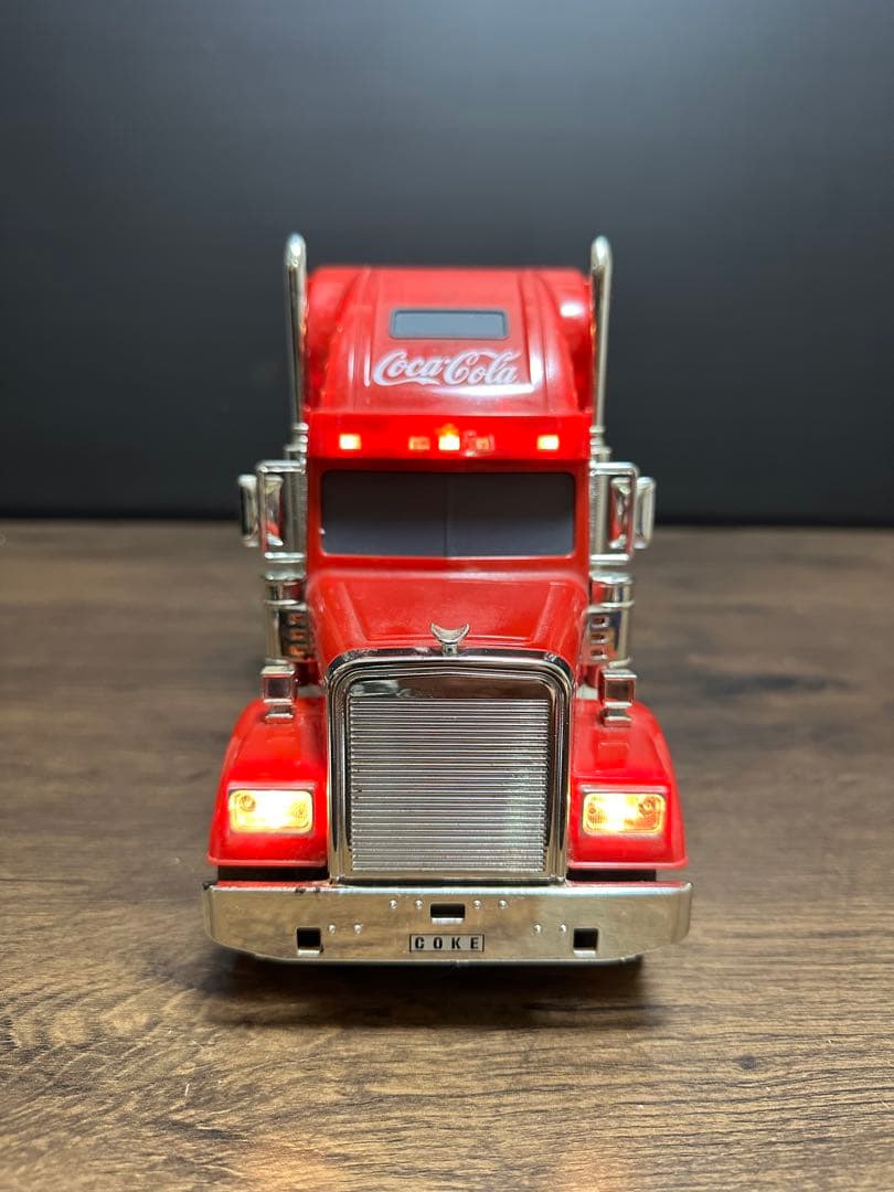 希少　Coca-Cola Truck ラジオコントロールトレーラー　非売品