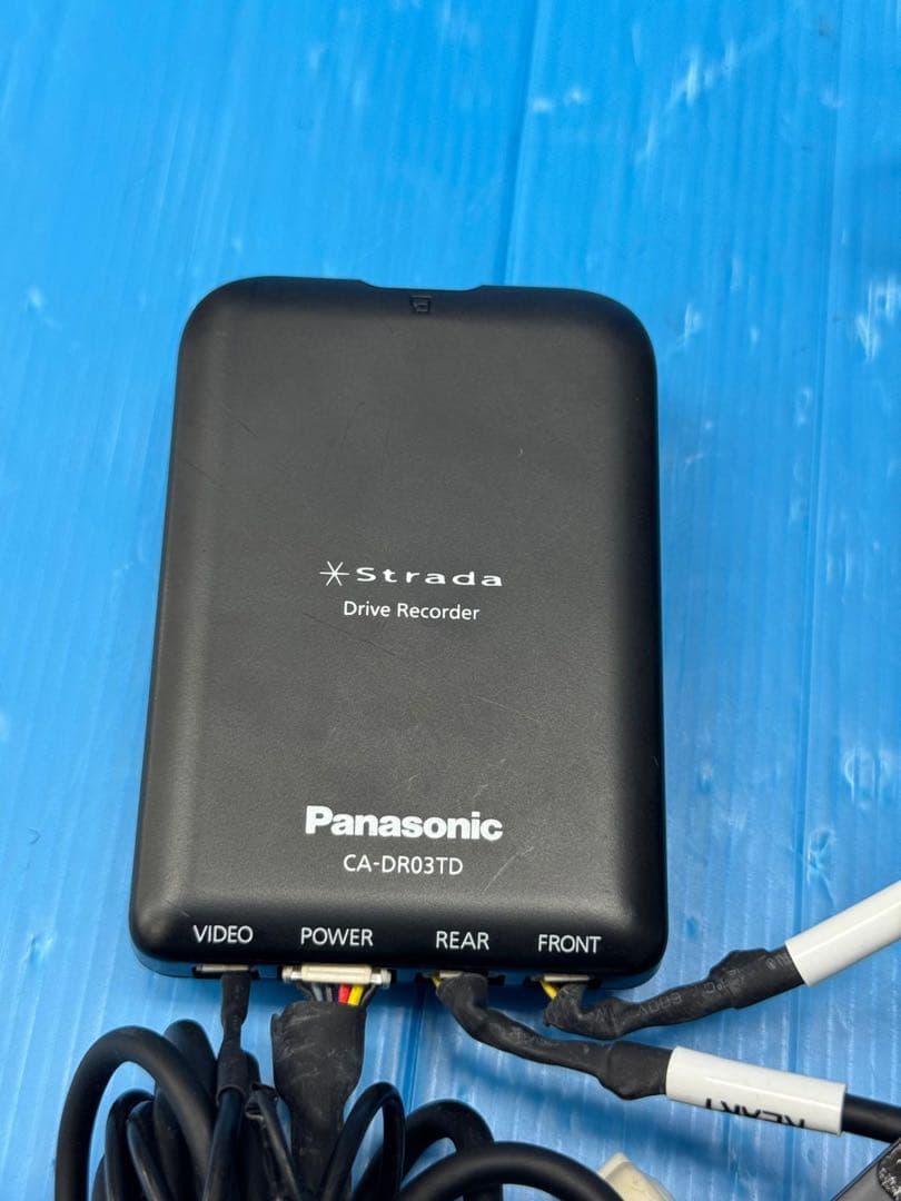 パナソニック ストラーダ CA-DR03TD 前後2カメラ
