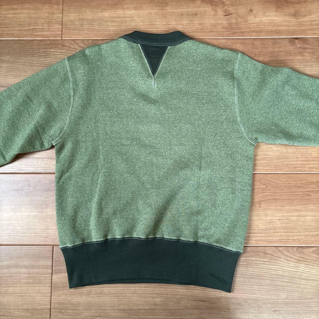 Cushman 両Vスウェット