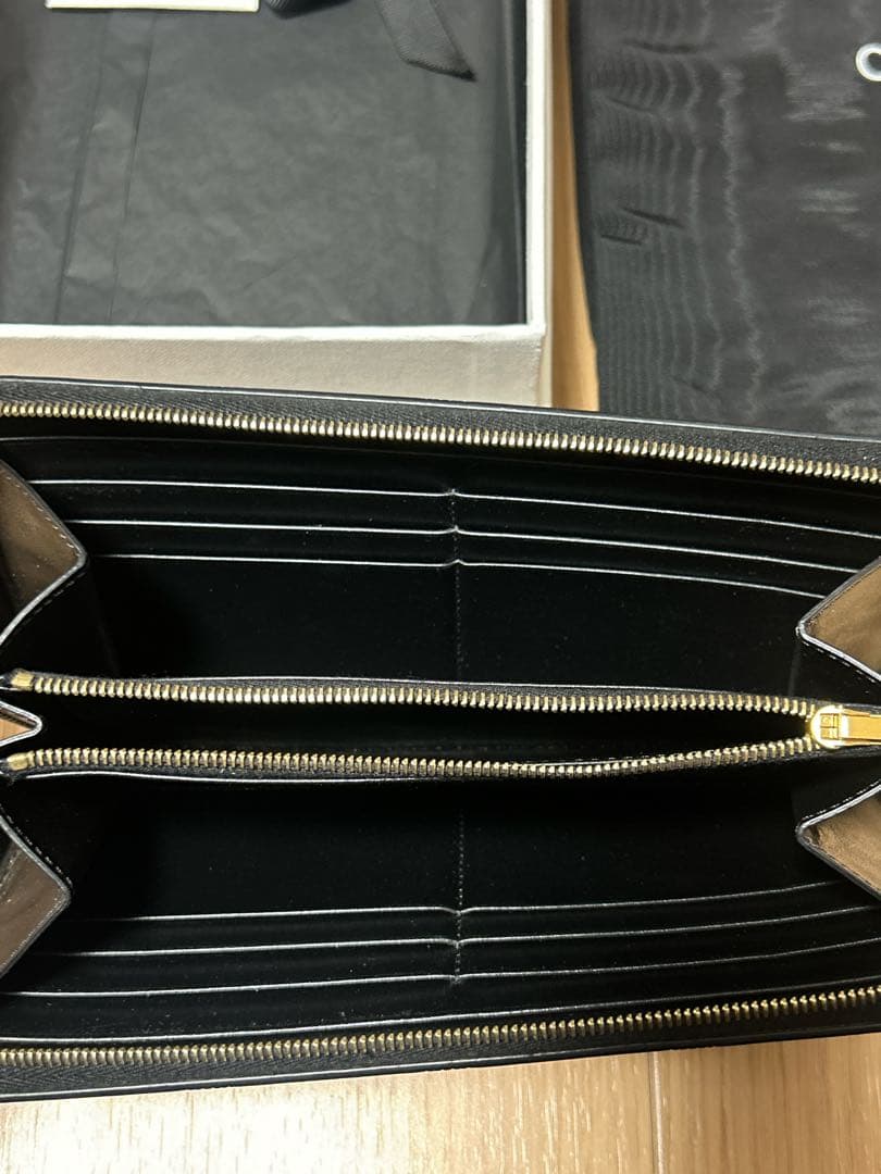 CELINE ブラックレザー 長財布
