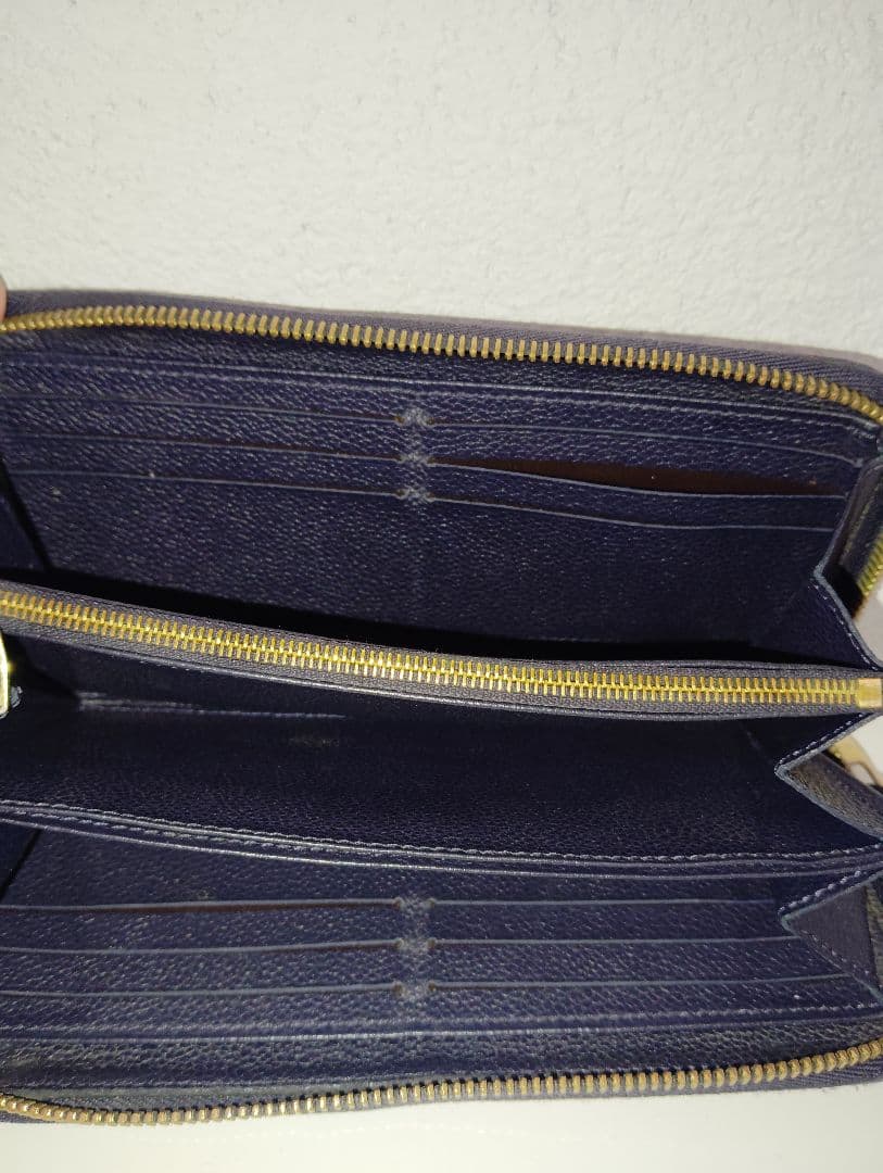 ルイヴィトン アンプラント ジッピーウォレット マリーヌルージュ