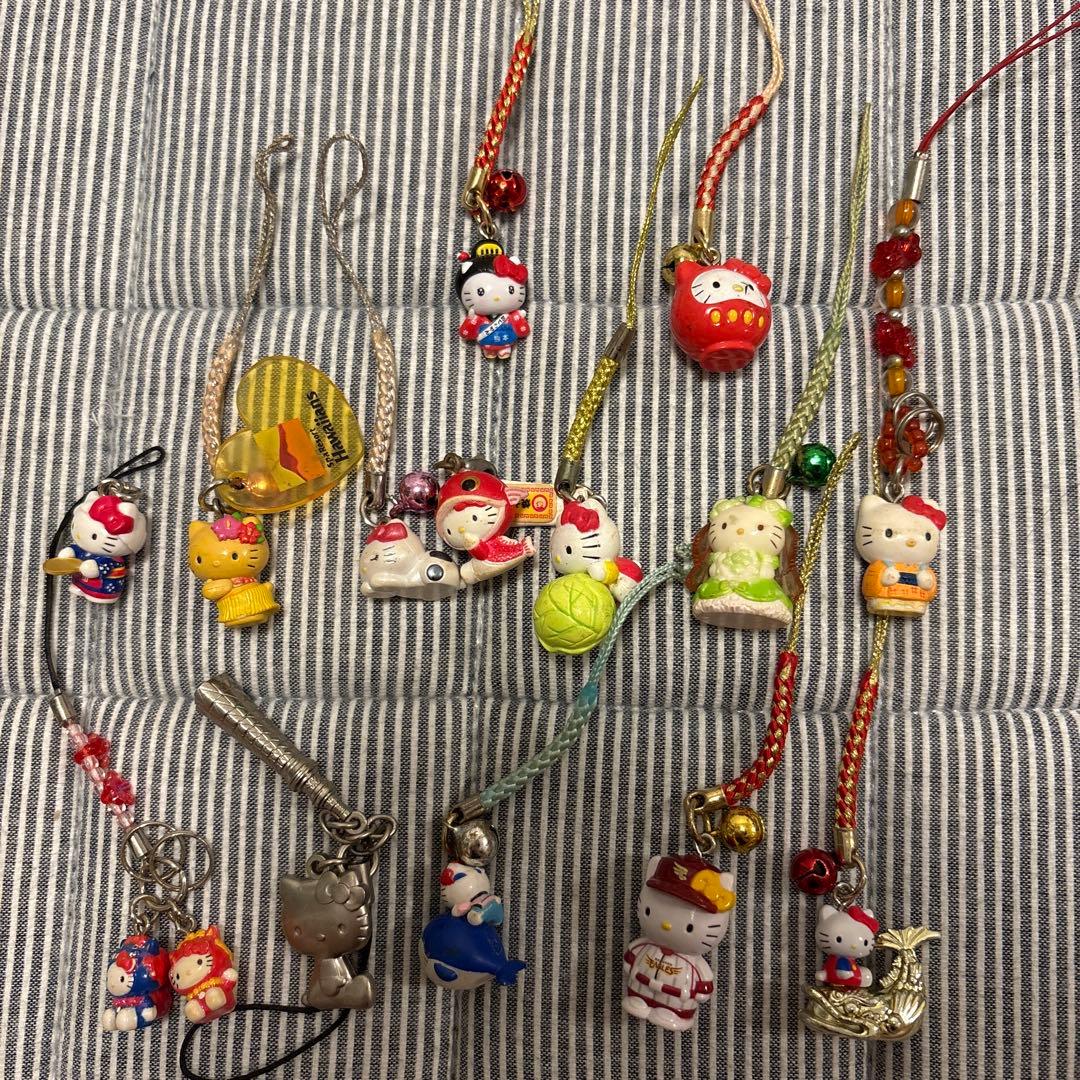 ご当地キティ ストラップ セット - メルカリ