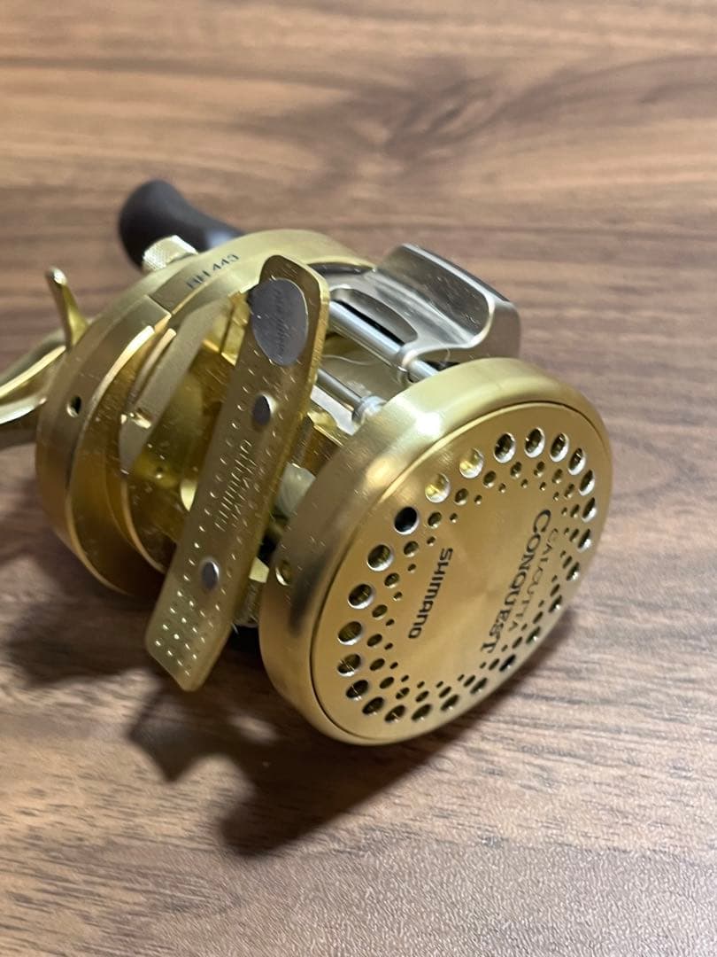 リール SHIMANO CALCUTTA CONQUEST 101