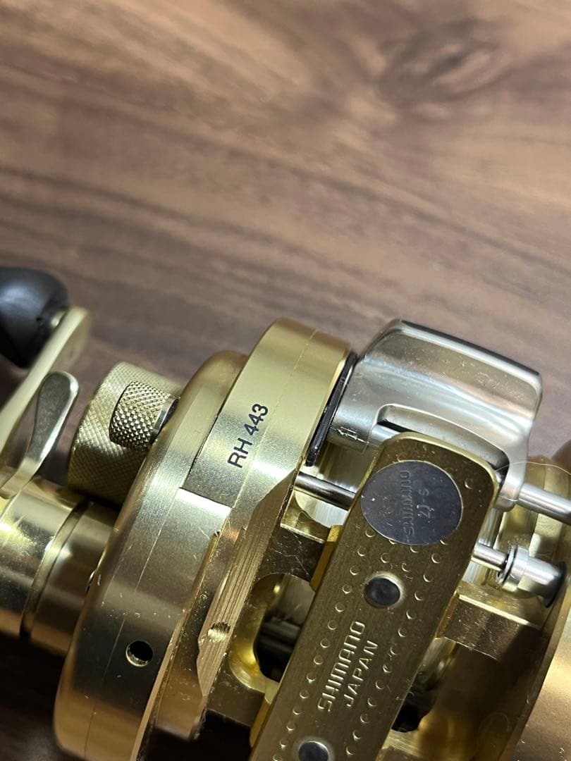 リール SHIMANO CALCUTTA CONQUEST 101