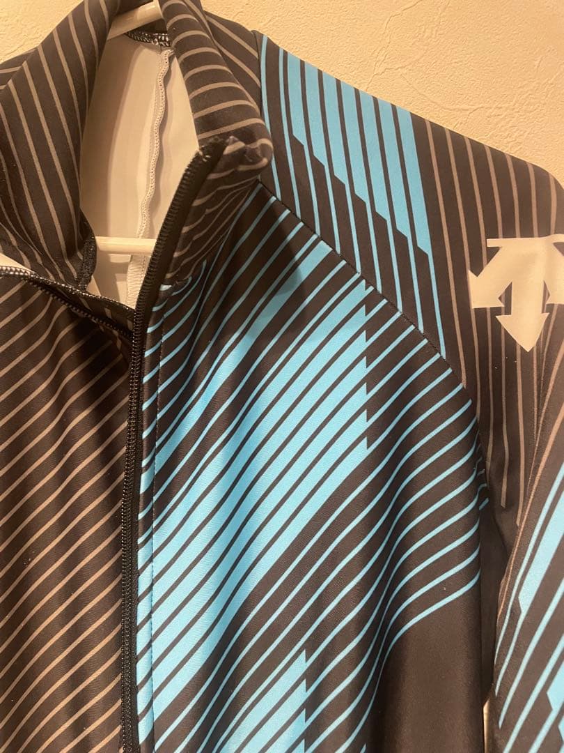 アルペンスキーワンピース　FIS適合　デサント　M size 美品