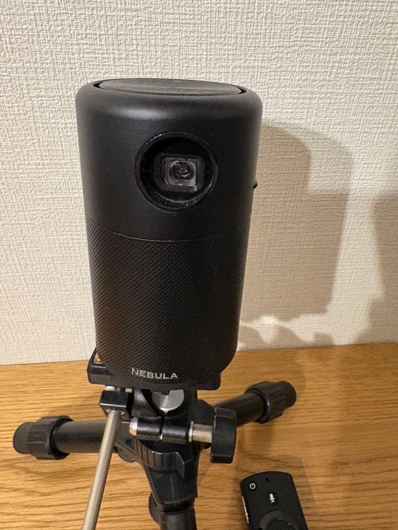 NEBULA Capsule プロジェクター 本体　スタンド付き