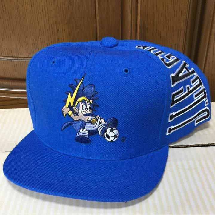 ガンバ大阪Jリーグキャップ   70個(お1つ2000円)大処分価格‼️