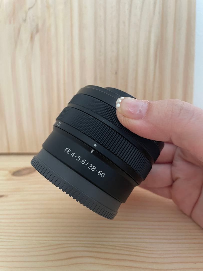 SONY FE 28-60mm f/4-5.6ズームレンズ(レンズフィルター付）