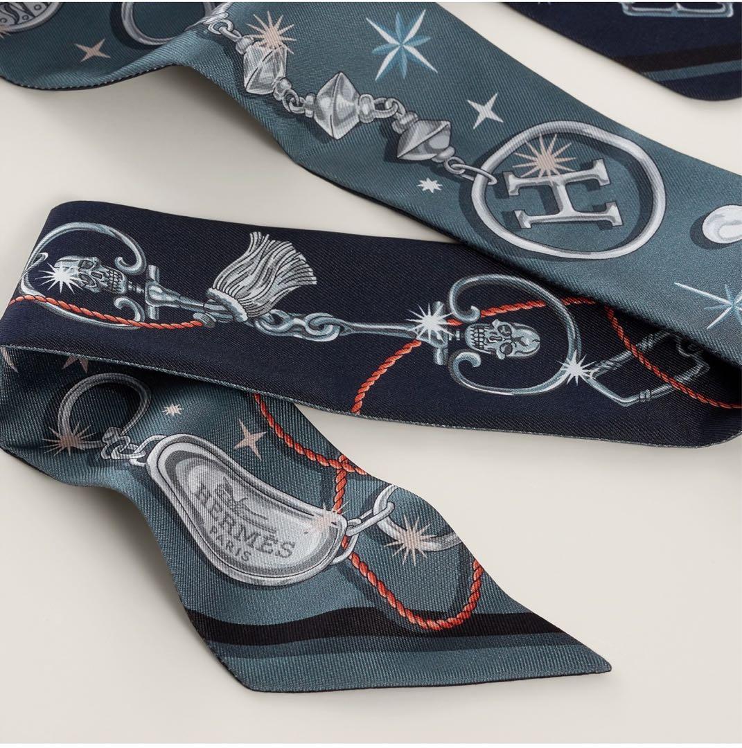 新品未使用エルメスツリー Twilly セ・ラ・フェットカーキ・フォンセ野村大輔