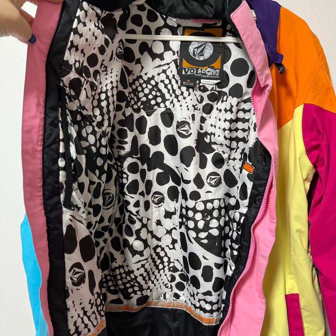 【美品】Volcom M カラーブロック ウィンタージャケット　カラフル　スノボ