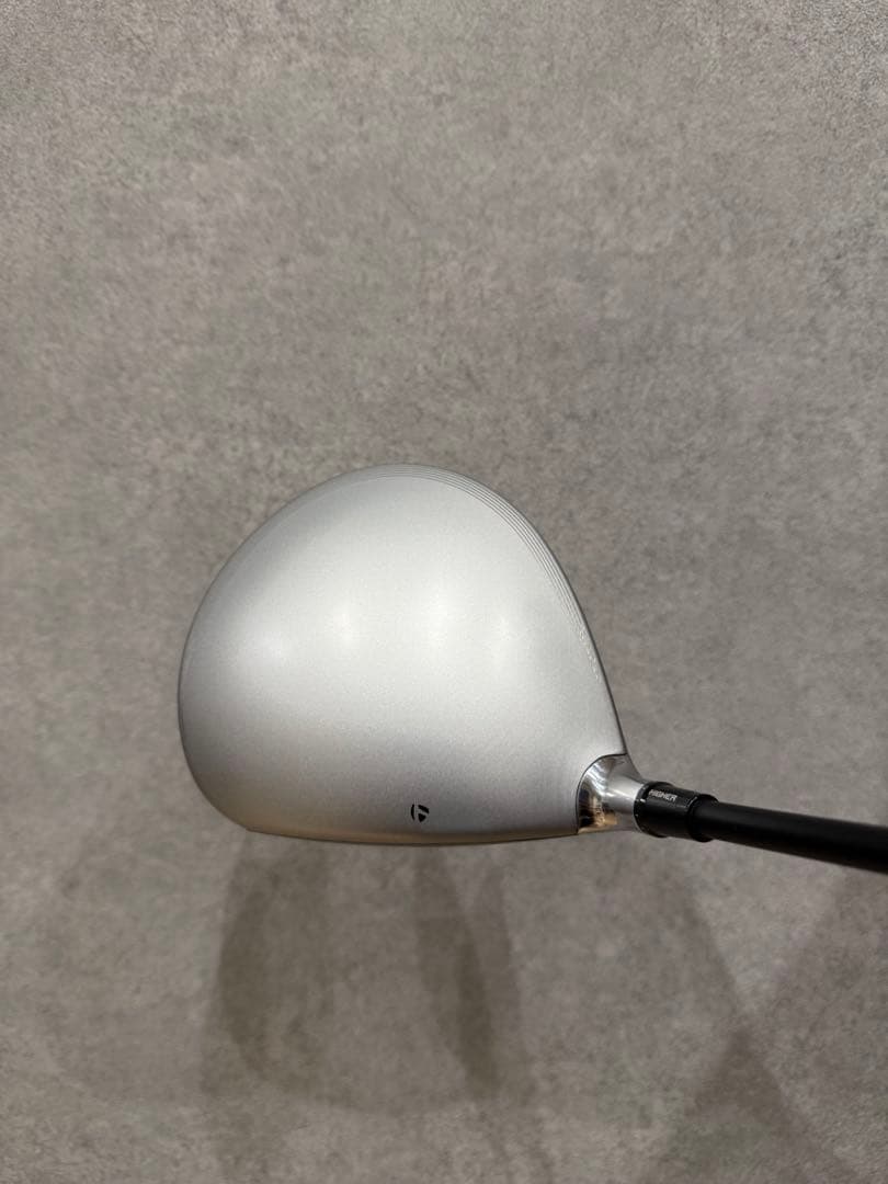 テーラーメイド Qi35 Core ドライバー デザイナーシリーズ シルバー