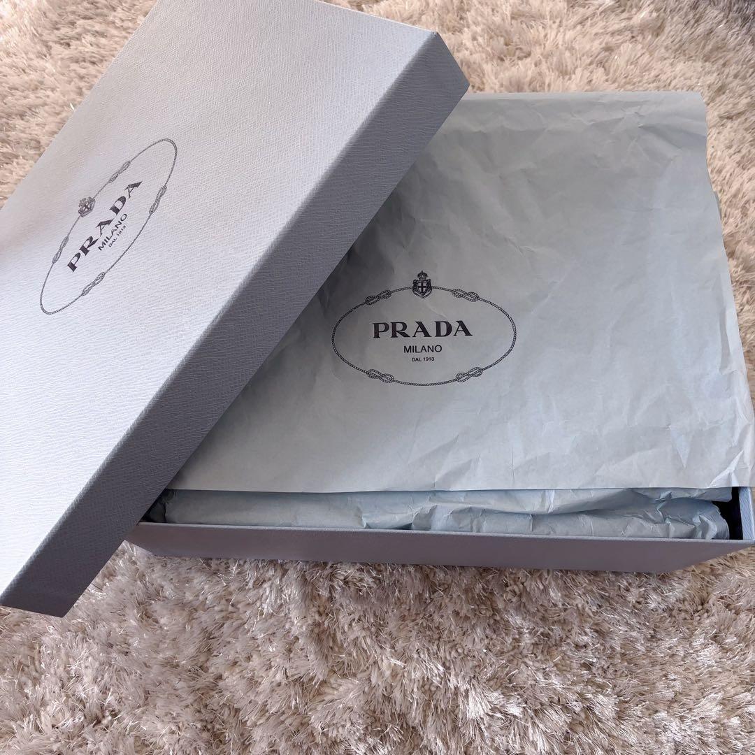 PRADA プラダ チョコレート ブラッシュドレザー ローファー ブラック