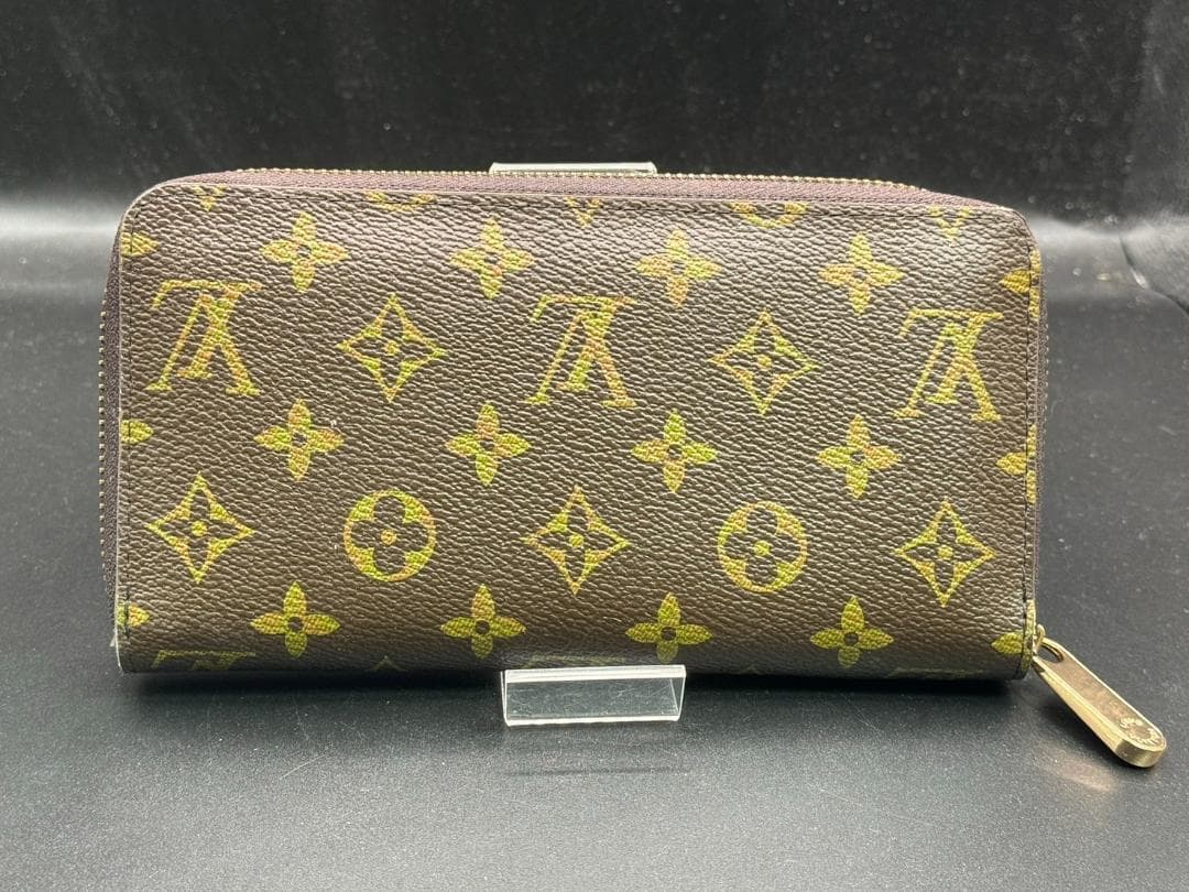 ルイヴィトン　モノグラム　ジッピーウォレット　長財布　財布