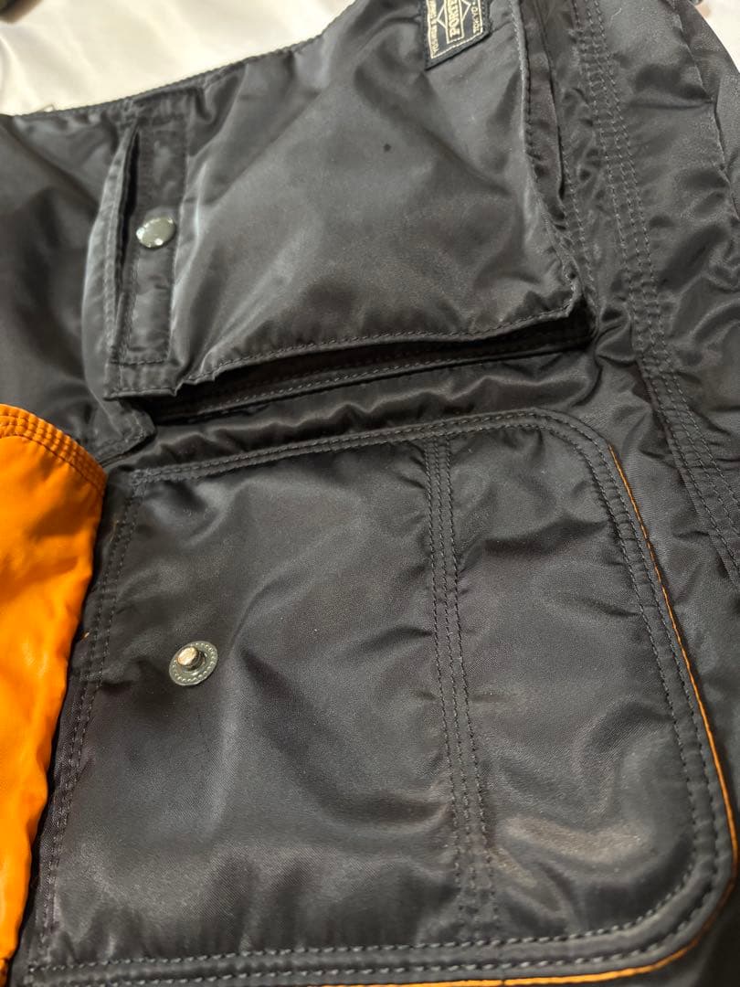 吉田カバン　　PORTER ポーター　タンカー　ブラック バックパック