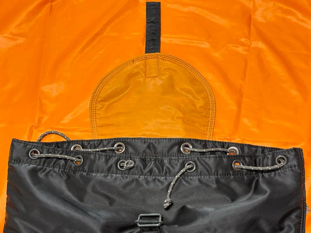 吉田カバン　　PORTER ポーター　タンカー　ブラック バックパック