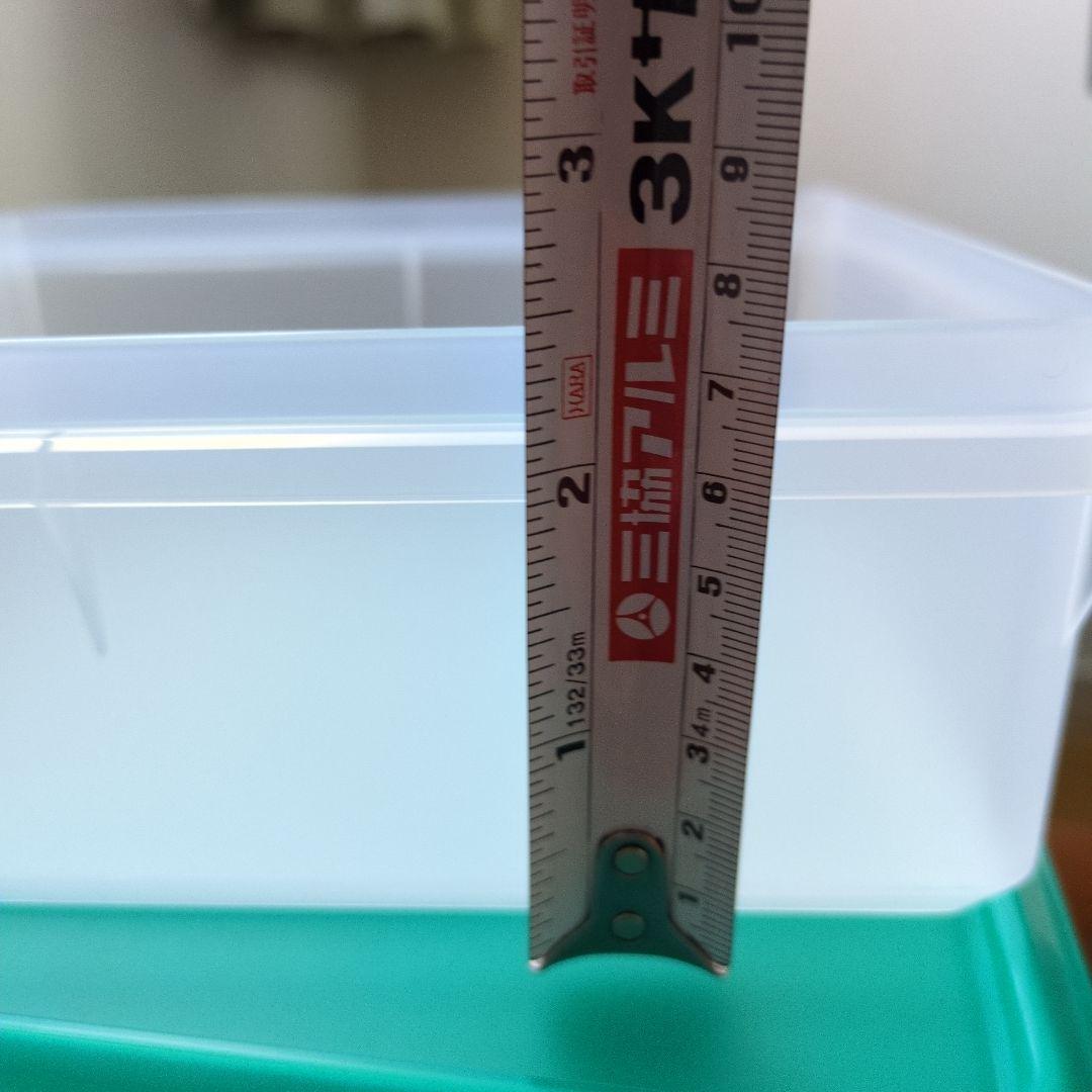 未使用品　タッパーウェア　食品保存容器 4個セット＋使用済み１個