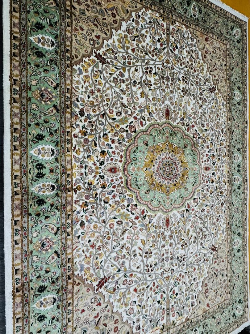 ペルシャ 手織り 絨毯 ( Tree of life )