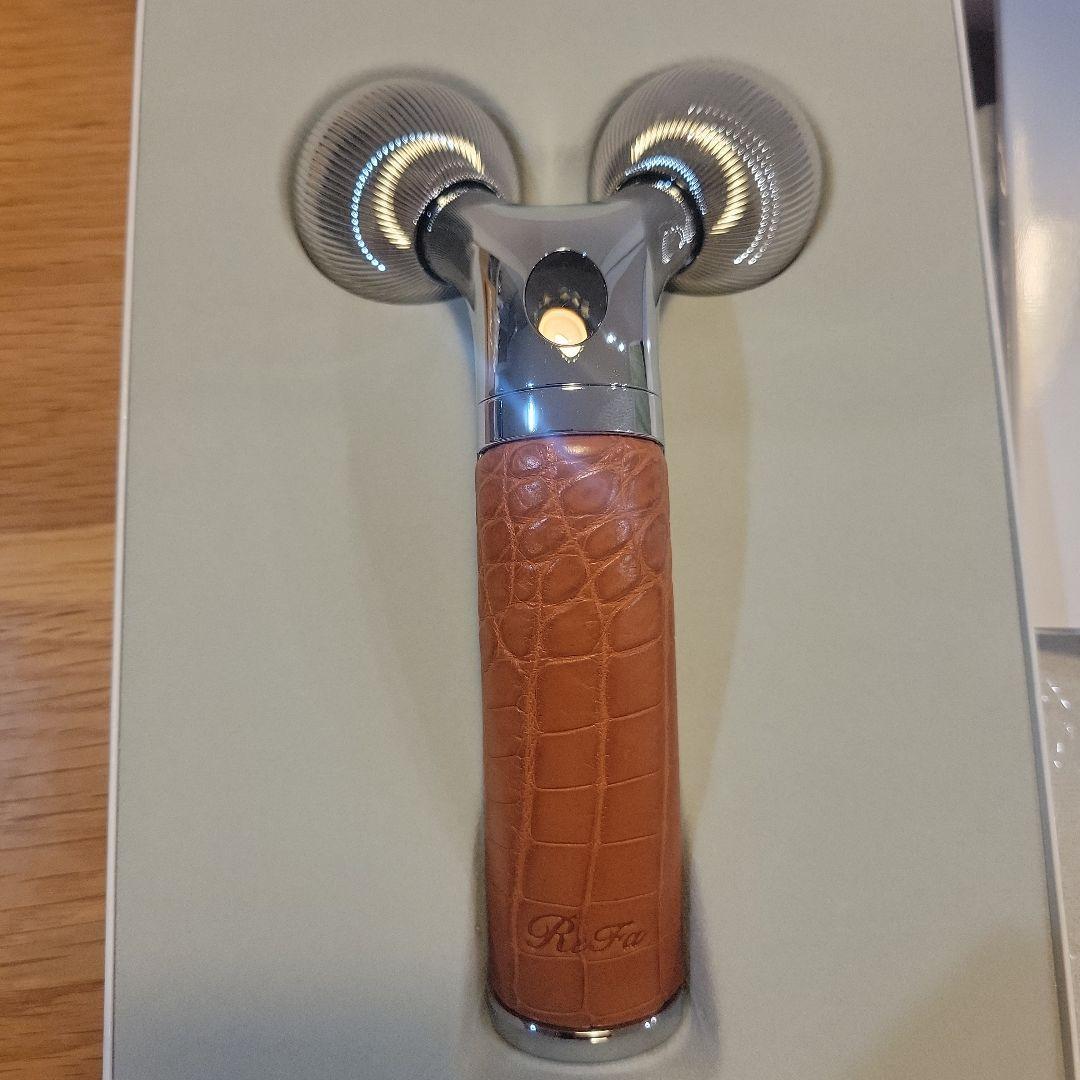 S.O.LReFa LUXE リファリュクス クロコダイルレザー　キャメル