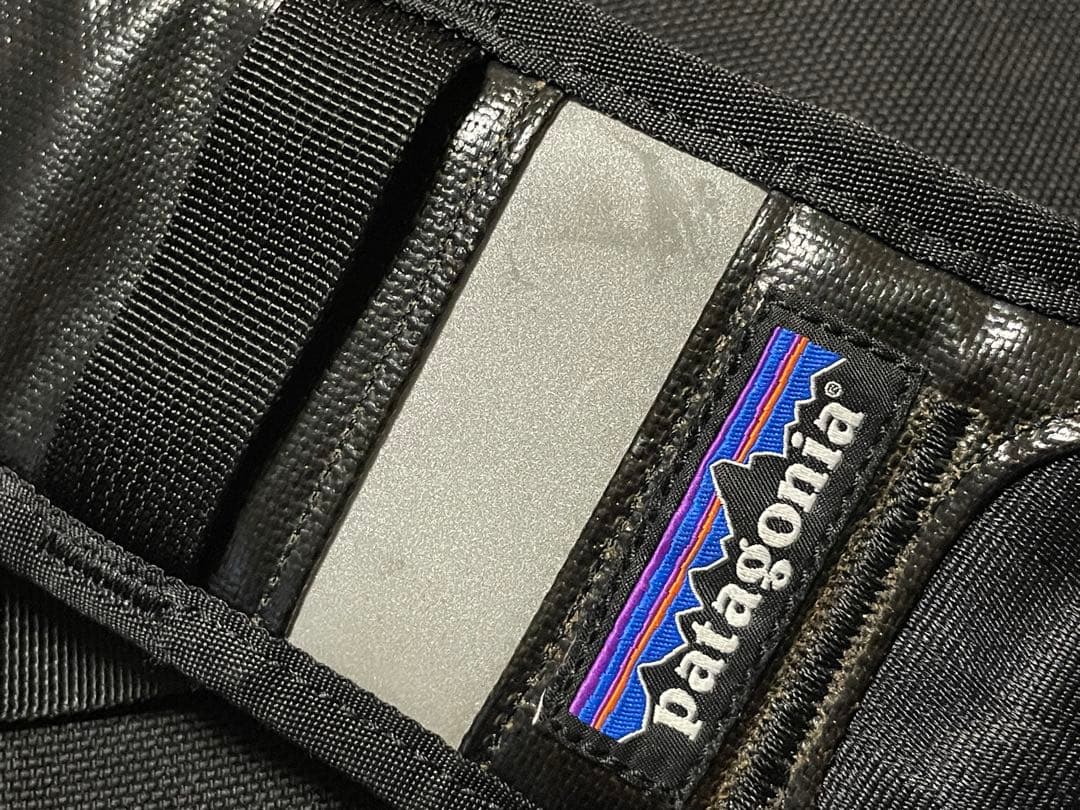 稀少美品 Patagonia 2014 BlackHole Messenger