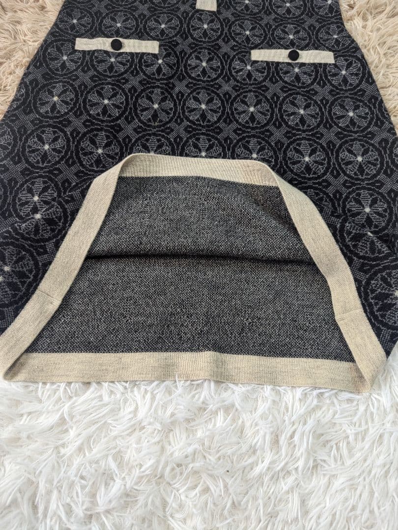 Rene ルネ ニットワンピース ノースリーブ ひざ丈ワンピース 総柄 日本製