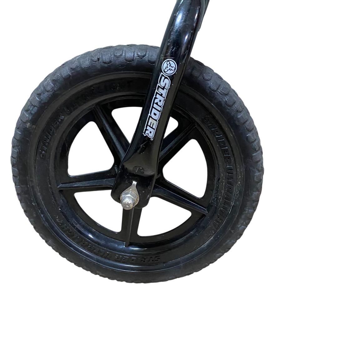 【美品】新型STRIDER ストライダー スポーツSPORTS レッド