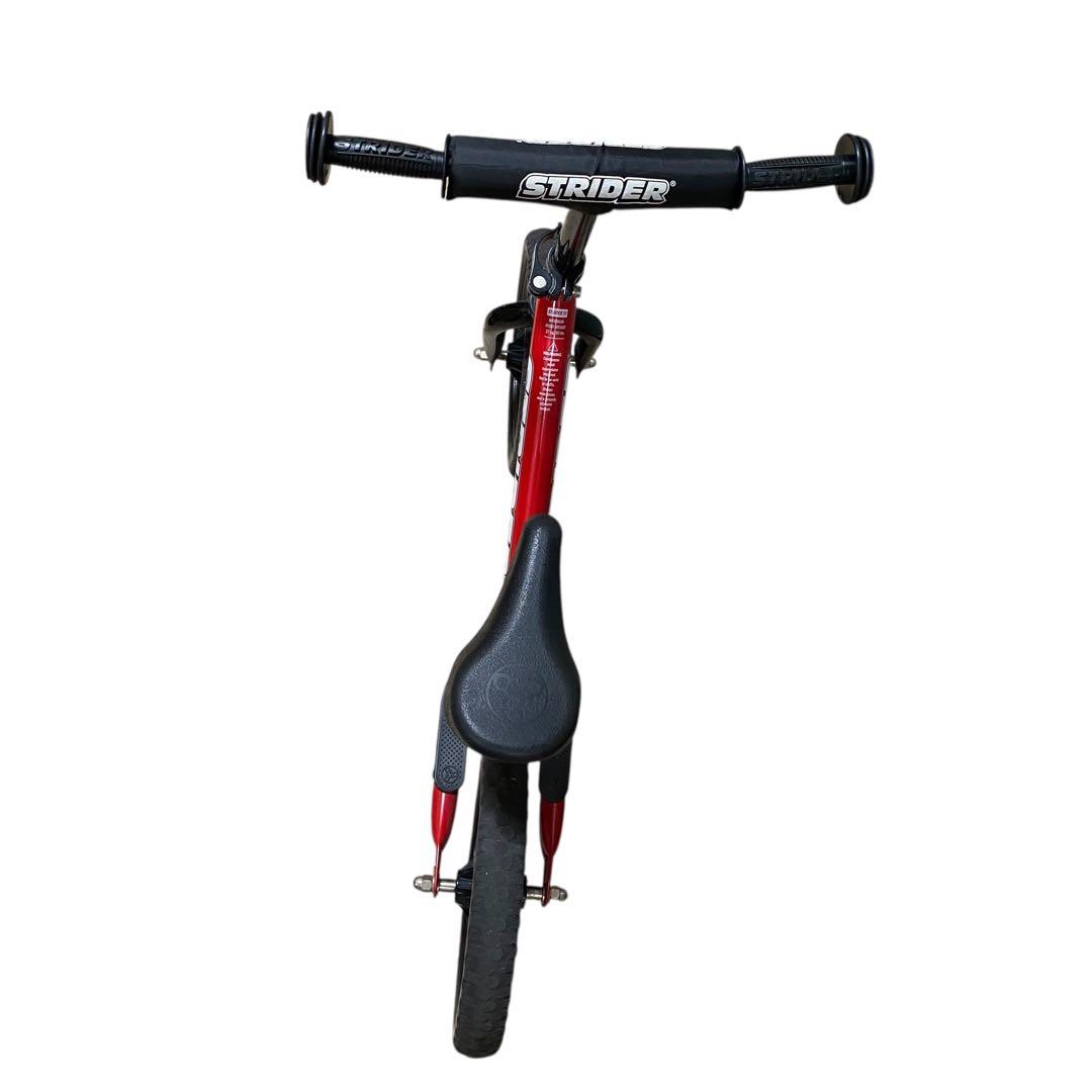 【美品】新型STRIDER ストライダー スポーツSPORTS レッド