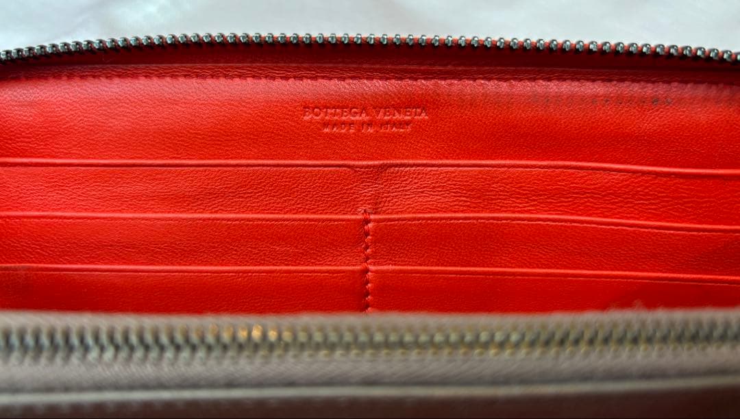 BOTTEGA VENETA ボッテガ・ヴェネタ イントレチャート 長財布