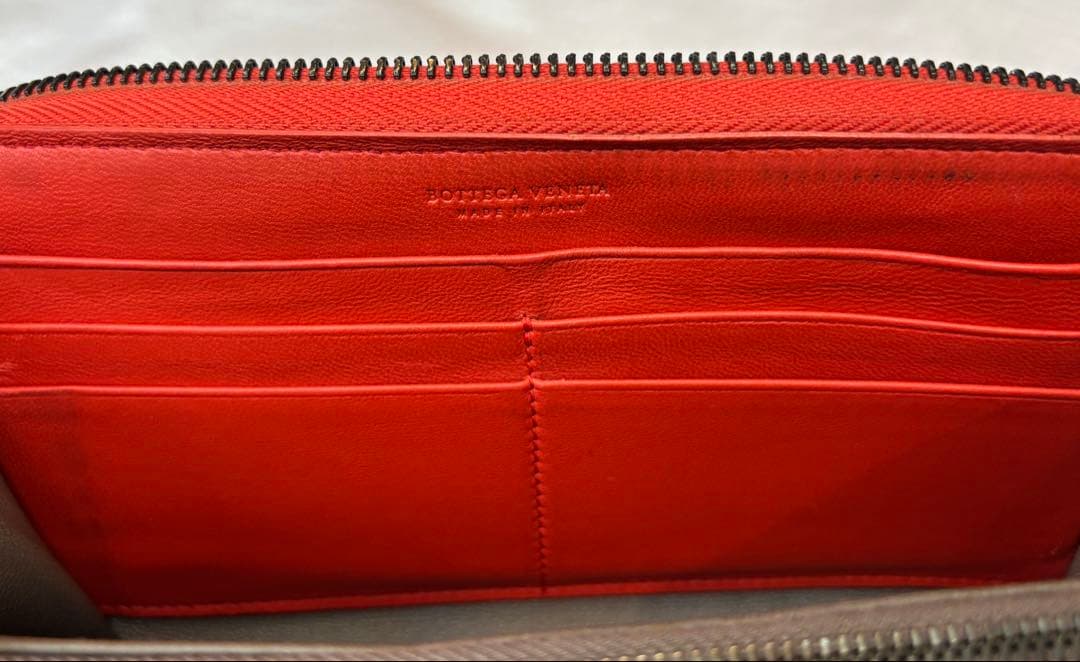 BOTTEGA VENETA ボッテガ・ヴェネタ イントレチャート 長財布