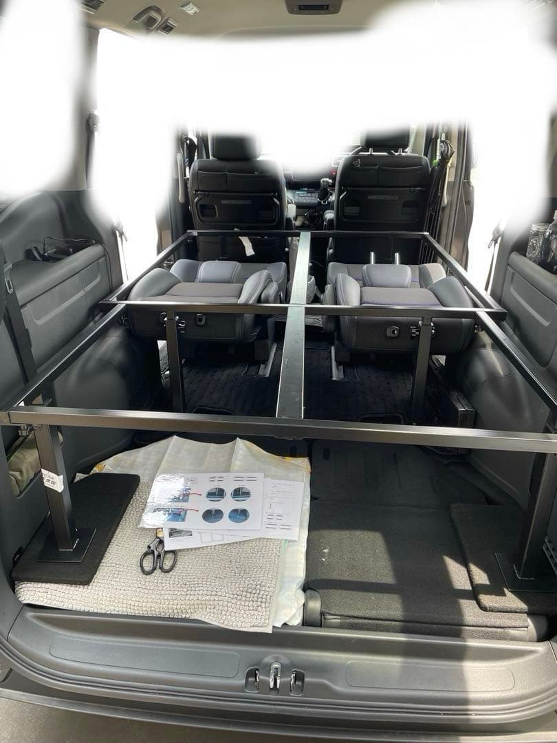 ソルト　本田ステップワゴンRP型用ベッドキット車中泊仕様に。
