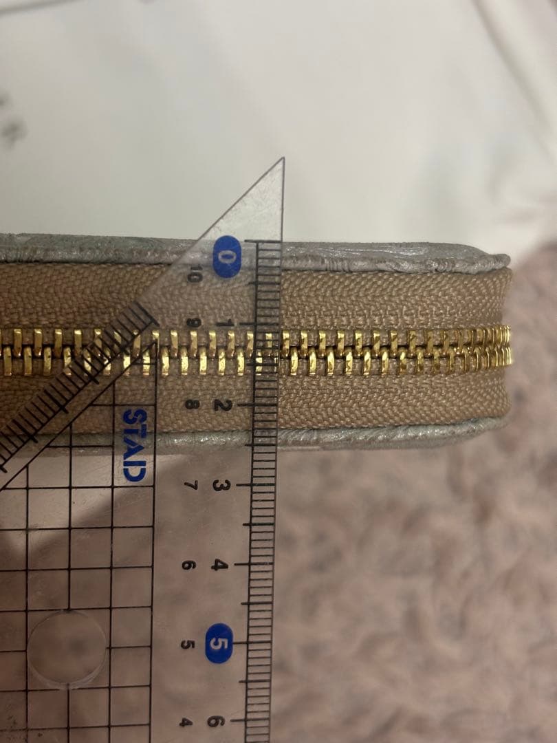 〜1/7値下げ❗️【美品】エーテル　マルグリート　長財布　ラウンドファスナー　花柄