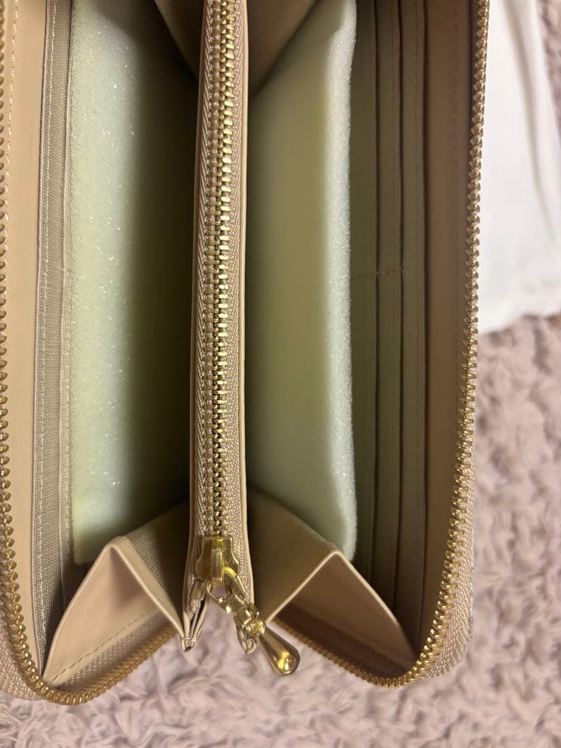 〜1/7値下げ❗️【美品】エーテル　マルグリート　長財布　ラウンドファスナー　花柄