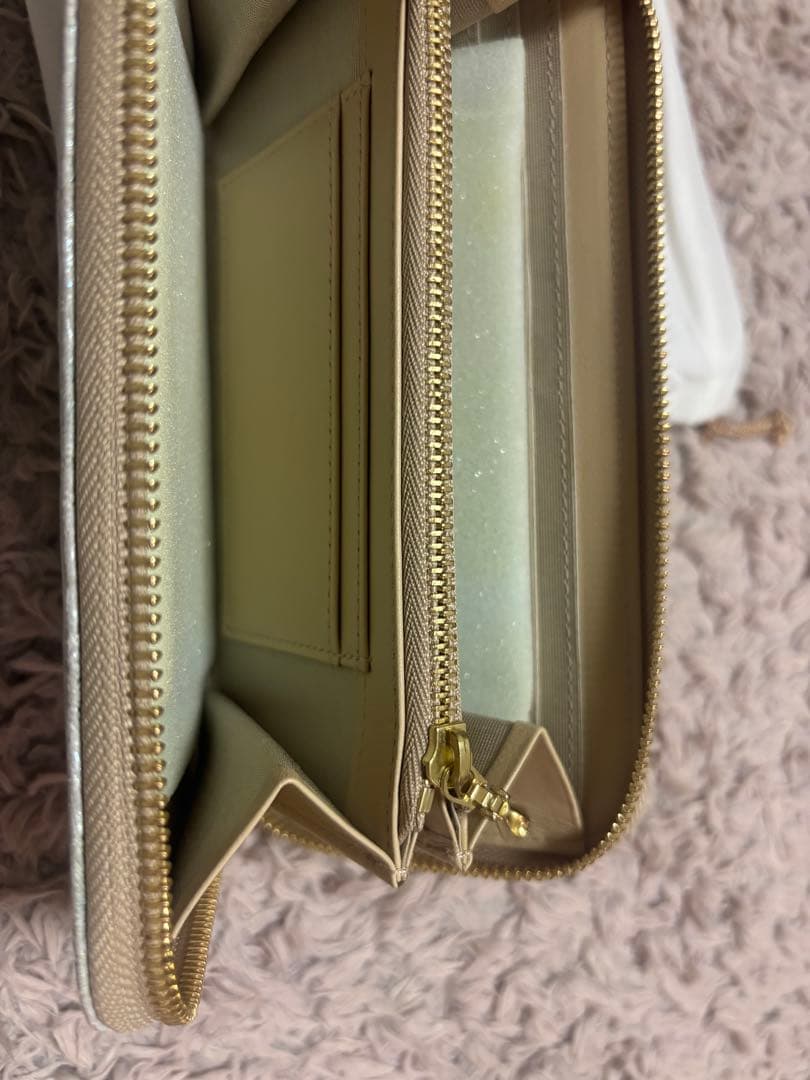 〜1/7値下げ❗️【美品】エーテル　マルグリート　長財布　ラウンドファスナー　花柄