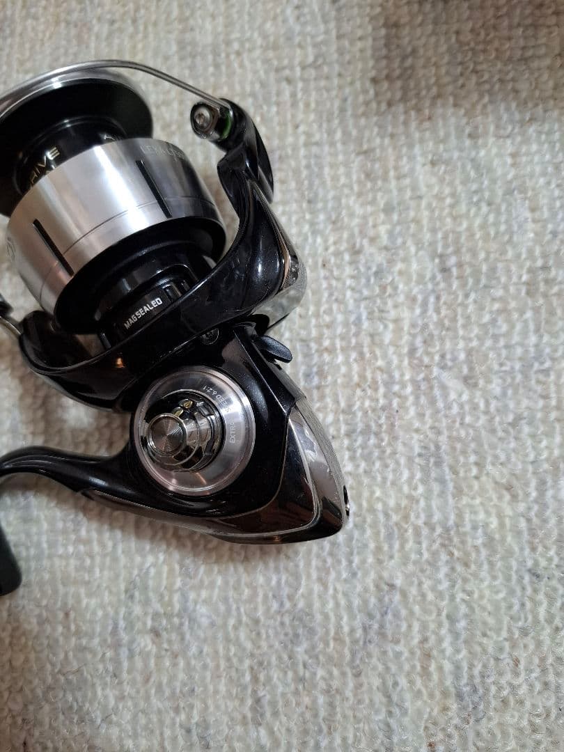 ダイワ スピニングリール 23 レグザ LT5000-CXH スピニングリール