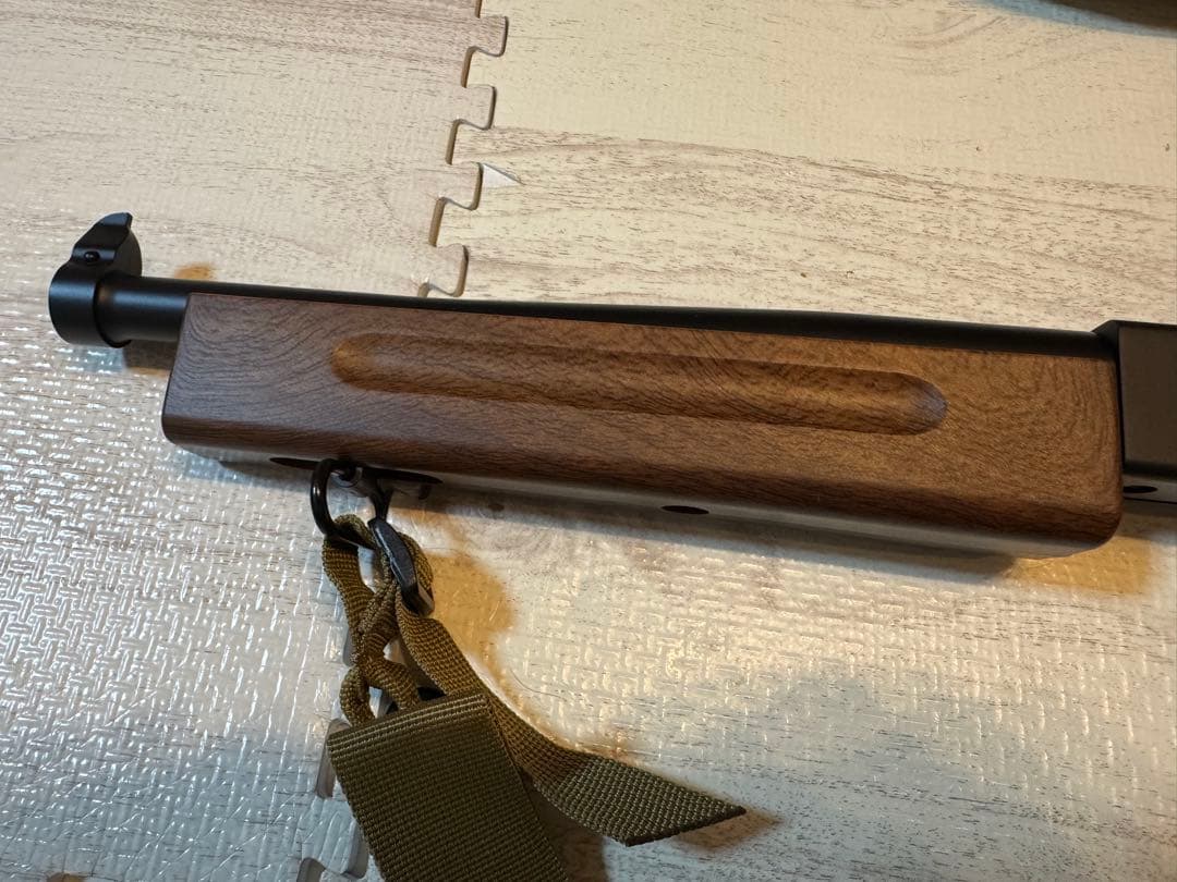 トンプソンM1A1 電動ガン(ケース+バッテリー+マガジン付き)